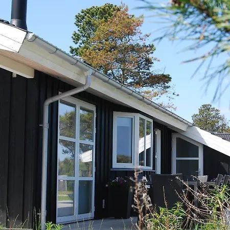 Holiday home Holiday Fredvej 098863
